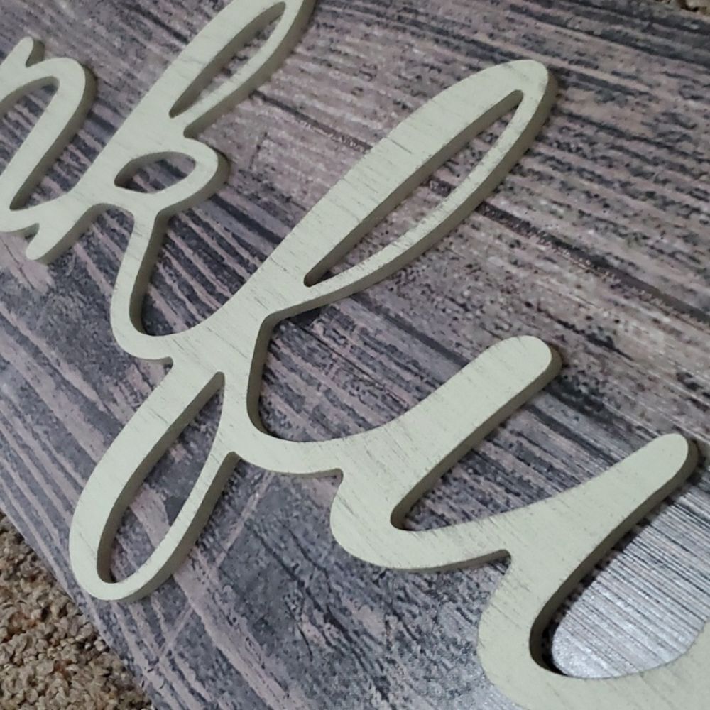 Large THANKFUL gray tan Thanksgiving decor wall hanging faux wood sign - Picture 2 of 4